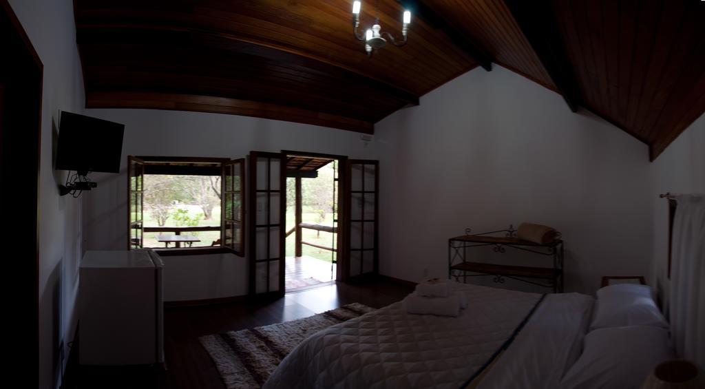 Pousada Da Neneza Santa Cruz de Minas Bagian luar foto